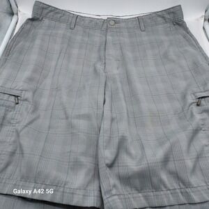 Greg Norman for Tasso Elba Mens Grey Plaid Performance Cargo Golf Shorts Size 36